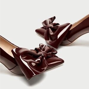 Burgundy Patent Leather Holiday Bow Pumps